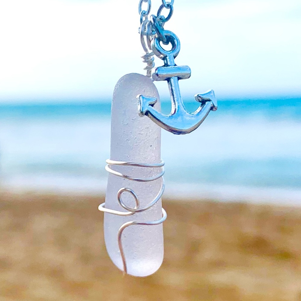 Lavender Anchor Seaglass Necklace - Picture 1 of 6